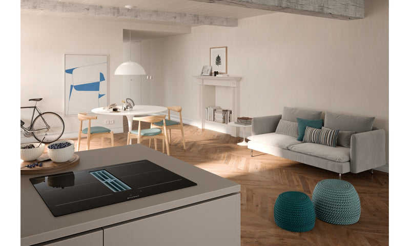 Immagine Ambientale - PIANO ASPIRANTE GALILEO SLIM A600 - in colore vetro nero - codice prodotto 340.0708.975 - nella misura 60x50 cm - tipologia piano aspirante