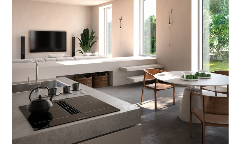 Immagine Ambientale - PIANO ASPIRANTE GALILEO SLIM A600 - in colore vetro nero - codice prodotto 340.0708.975 - nella misura 60x50 cm - tipologia piano aspirante