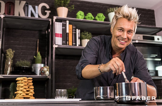 Vellutata di Lenticchie per Capodanno e frittelle di mele di Andrea Mainardi