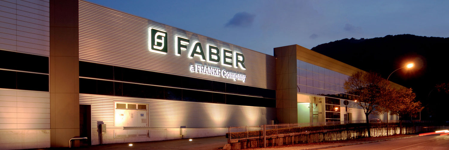Faber esterno sede azienda